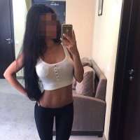 Baştan çıkaran ön sevişme yapan eskort Pirilti