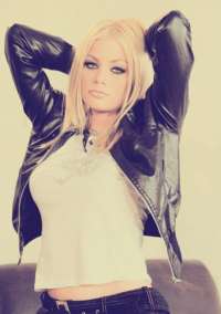 Benzersiz masaj yapan escort Esin