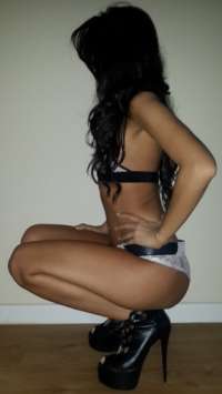 Cazibeli buğday tenli hatun Ceylan