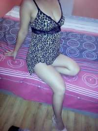 Çekici ön sevişme yapan eskort Cansel