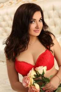 Eşsiz kumral eskort Mahinur