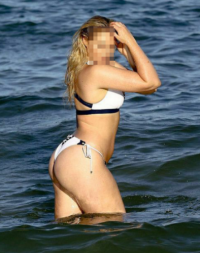 Gösterişli genç hatun Gülin