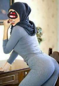 Gösterişli kaprissiz kız Funda