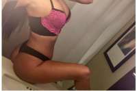 Gösterişli sarışın kadın Gülnaz