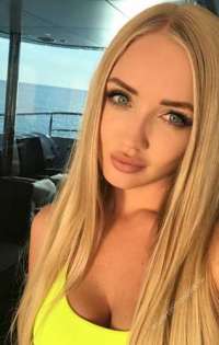 Kıvrak deneyimli escort özlem