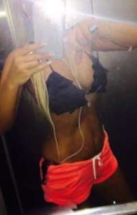 Muhteşem masaj yapan bayan Aycan