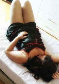 Olağanüstü eve gelen eskort Kamelya