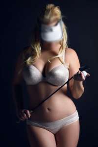 Seks kraliçası ön sevişme yapan hanım Müesser